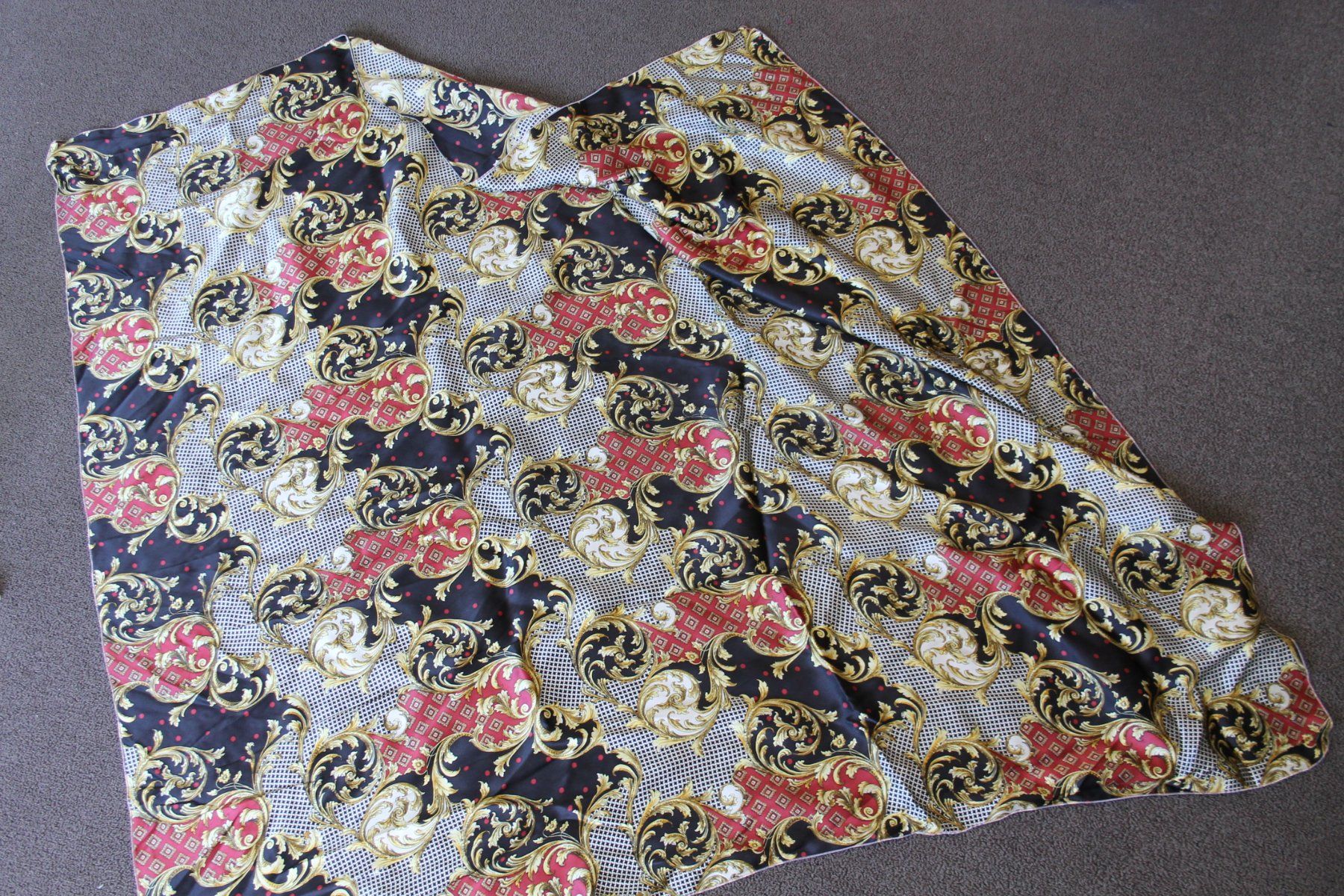 Foulard & Sciarpe: Foulard – Usato da Schaan venduto da antikes_und_kurioses 3