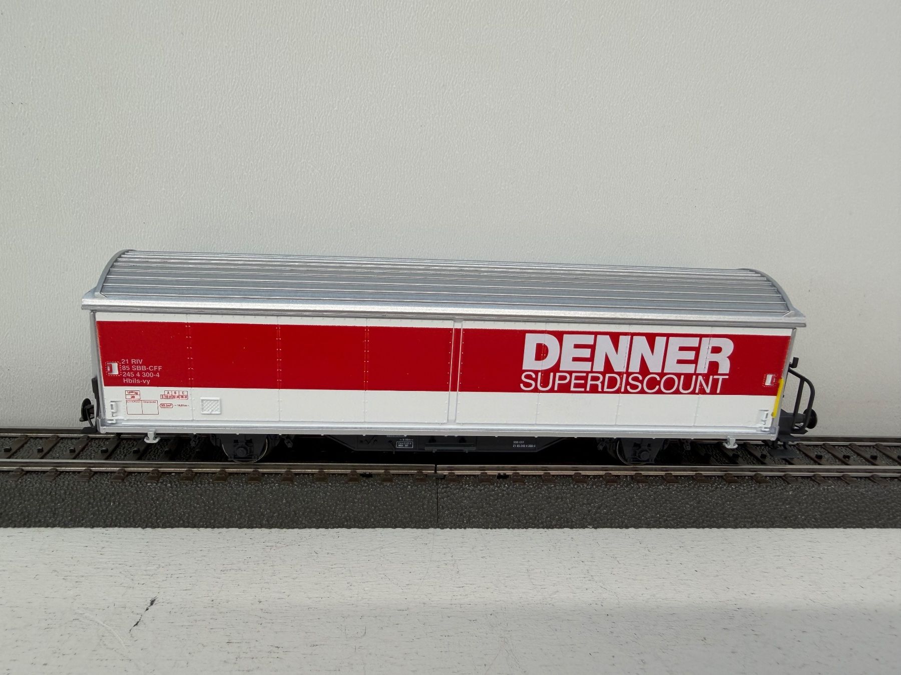 Märklin Trains électriques: Märklin Denner Hbils Güterwagen 4735.902 – D'occasion à Büsserach par ModellbahnDepot 2