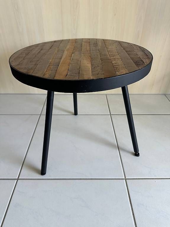 Tische: Couchtisch Industrial rund – Gebraucht aus Elgg von balurox