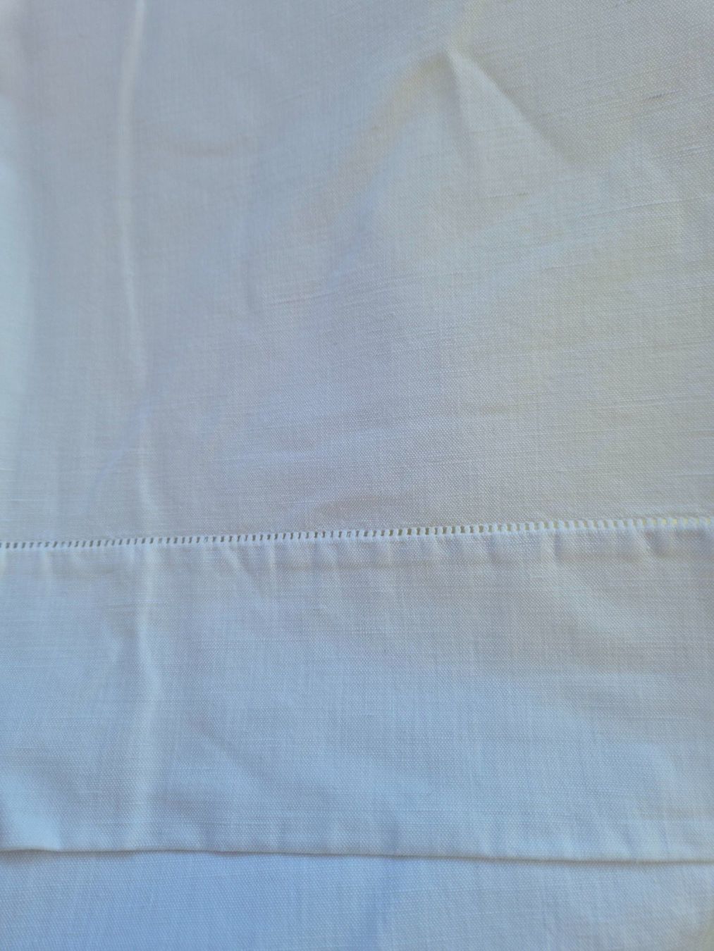 Bettwäsche: Leinen  Leintuch weiss, gross 325x220 cm – Gebraucht aus Bern von aronari
