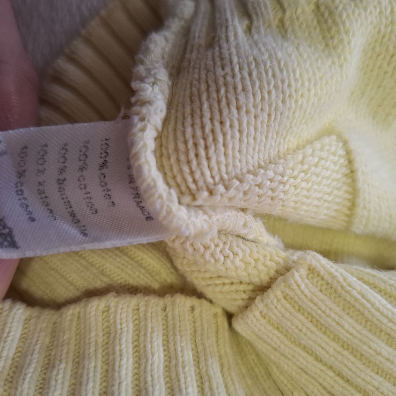 Lacoste Pullover & Sweatshirts: Lacoste vintage Devanlay Pull en maille Jaune Taille S – Gebraucht aus Le Locle von QualiteExpress 3