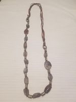 Lederkette aus Mineralien grau braun