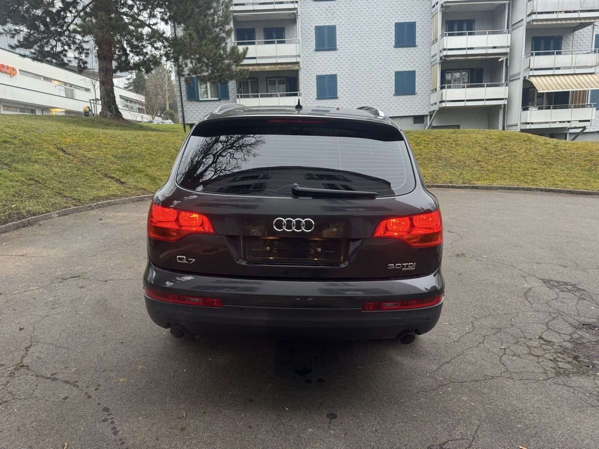 Audi Automobili: Audi Q7 3.0L TDI – Usato da oberengstringen venduto da Luna0106