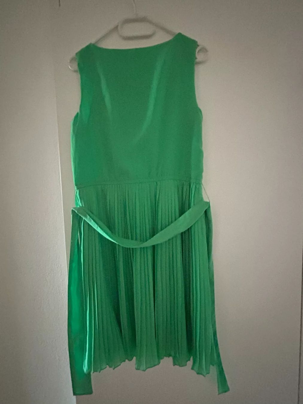 Esprit Vestiti: Plisée- Kleid von Esprit – Usato da Zürich venduto da silbe4 2