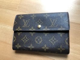 LOUIS VUITTON PORTEMONNAIE