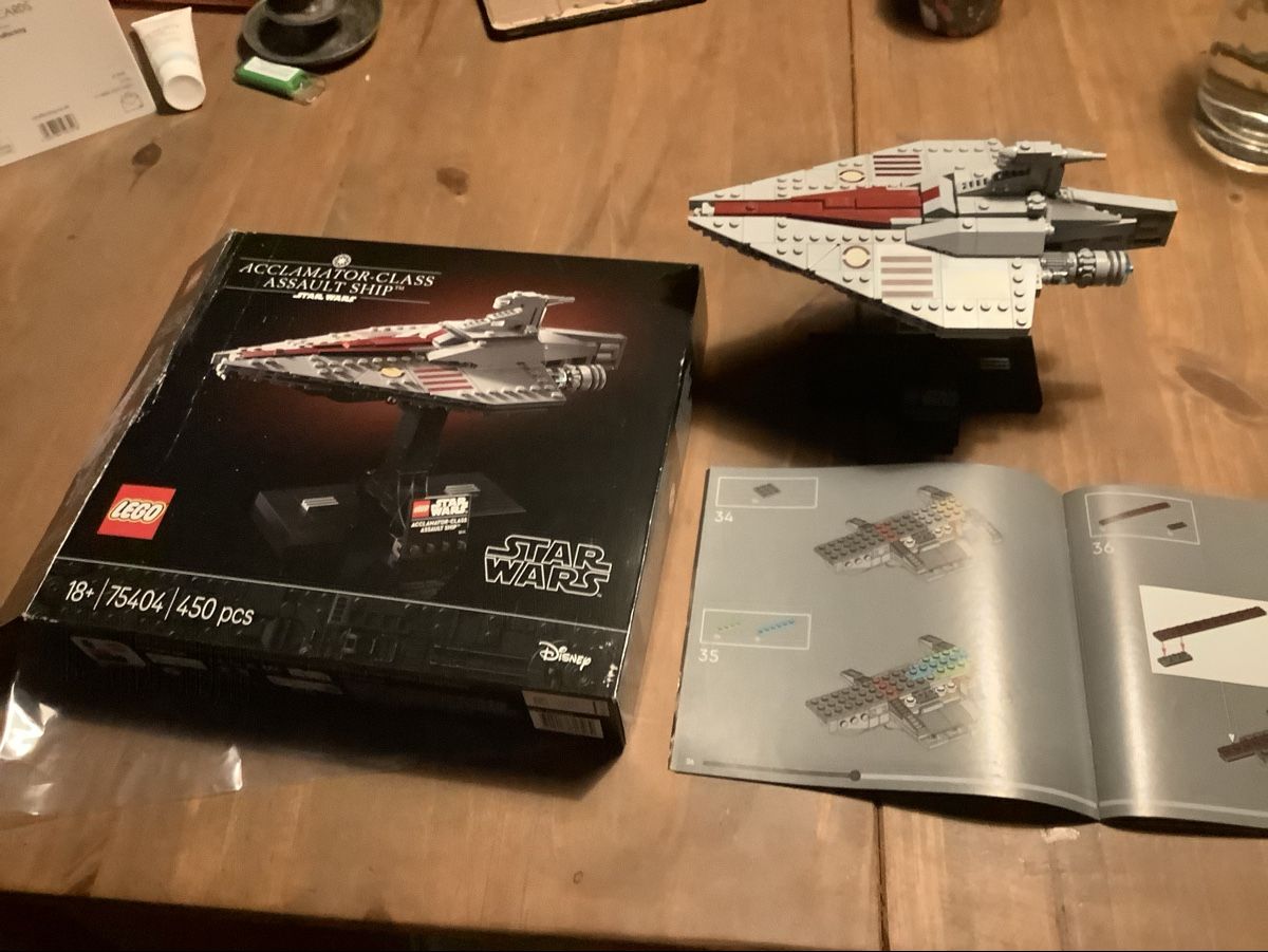 Lego Kit di costruzioni: LEGO Star Wars Acclamator-Class Assault Ship – Usato da Bern venduto da brotherhoodofjustice
