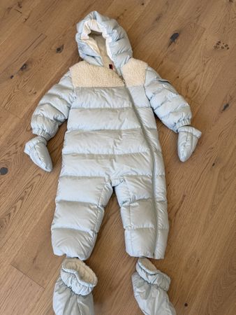 Moncler Schneeanzug hellblau Grösse 80 cm neuwertig