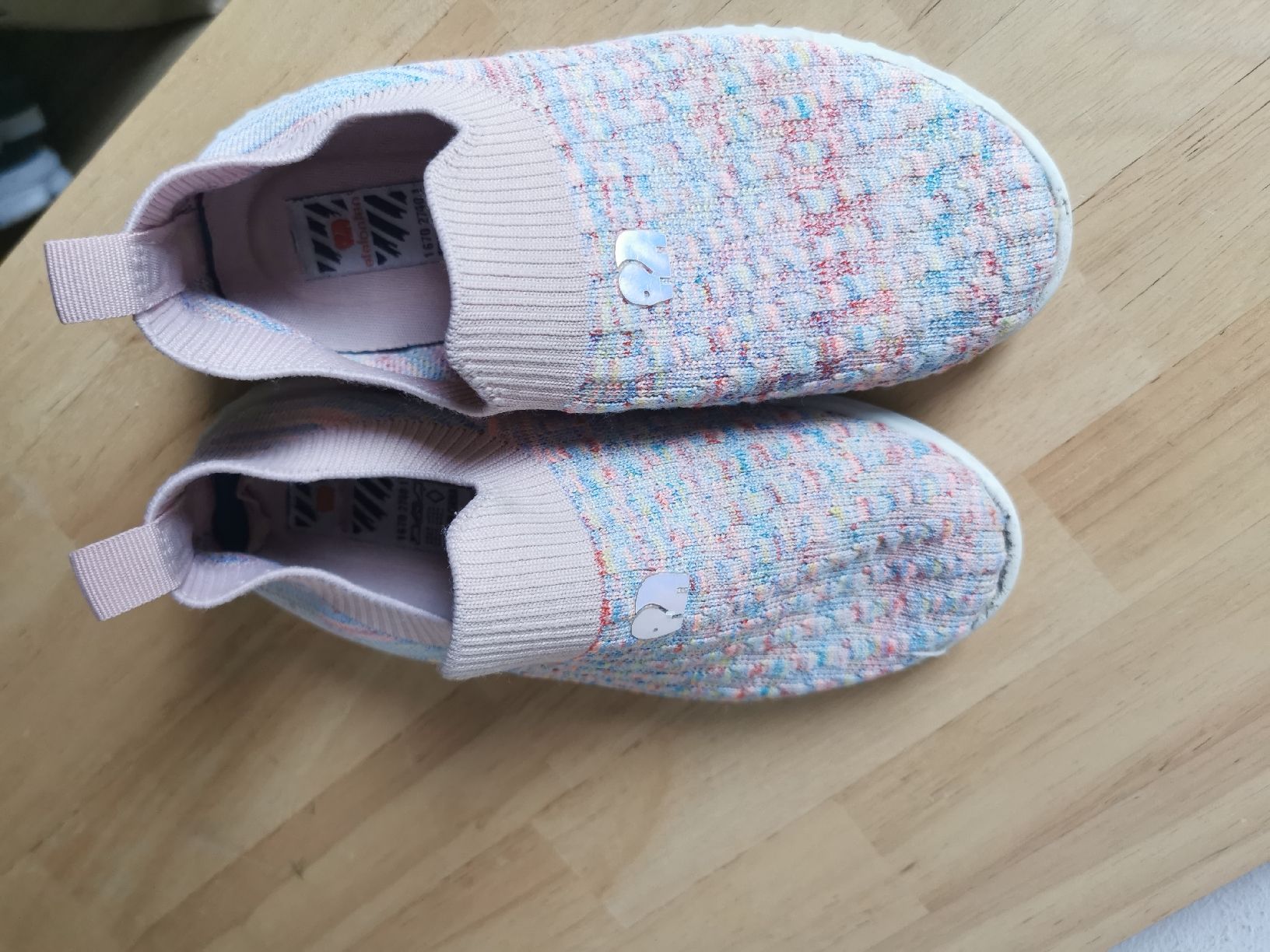 Chaussures filles: Elefanten finken – D'occasion à Gipf-Oberfrick par JVB 2