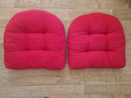 2 schöne Sitzkissen rot 47x47 cm, neu! Wert Fr 39