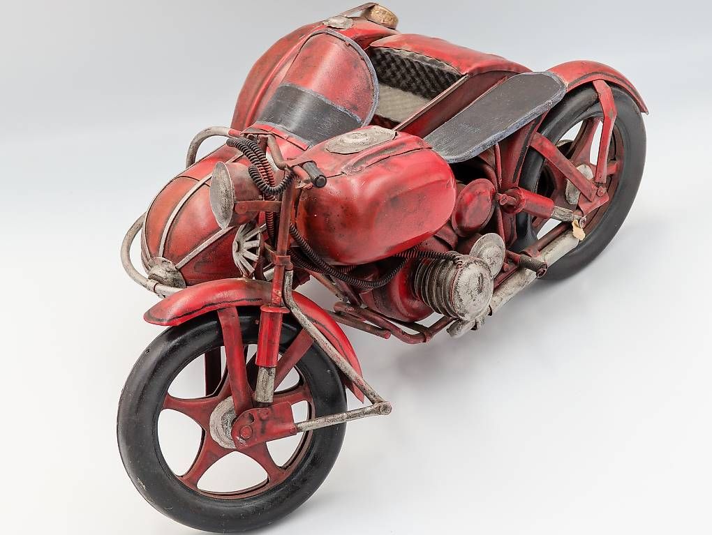 Modellbausätze & Standmodelle: Metal Vintage Motorcycle avec Sidecar – Gebraucht aus Torny le Grand von cla_w6np