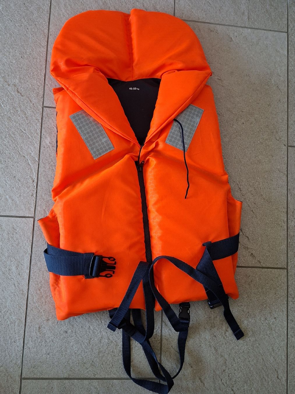 Secumar Gilets de sauvetage: Neue Rettungsweste BRAVO 40 - 60 kg – Neuf (Voir description) à Aathal - Seegräben par anny44