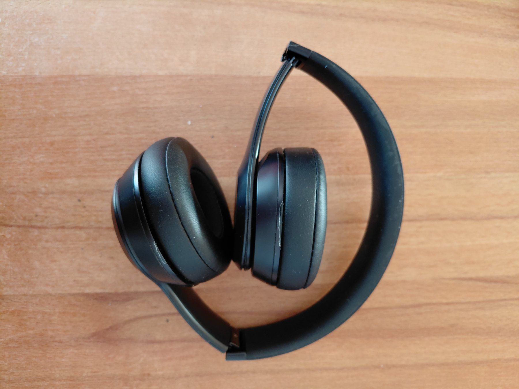 Beats Cuffie: Beats Solo 3, Wireless Kopfhörer, Schwarz – Usato da Zürich venduto da Grancanaria 1