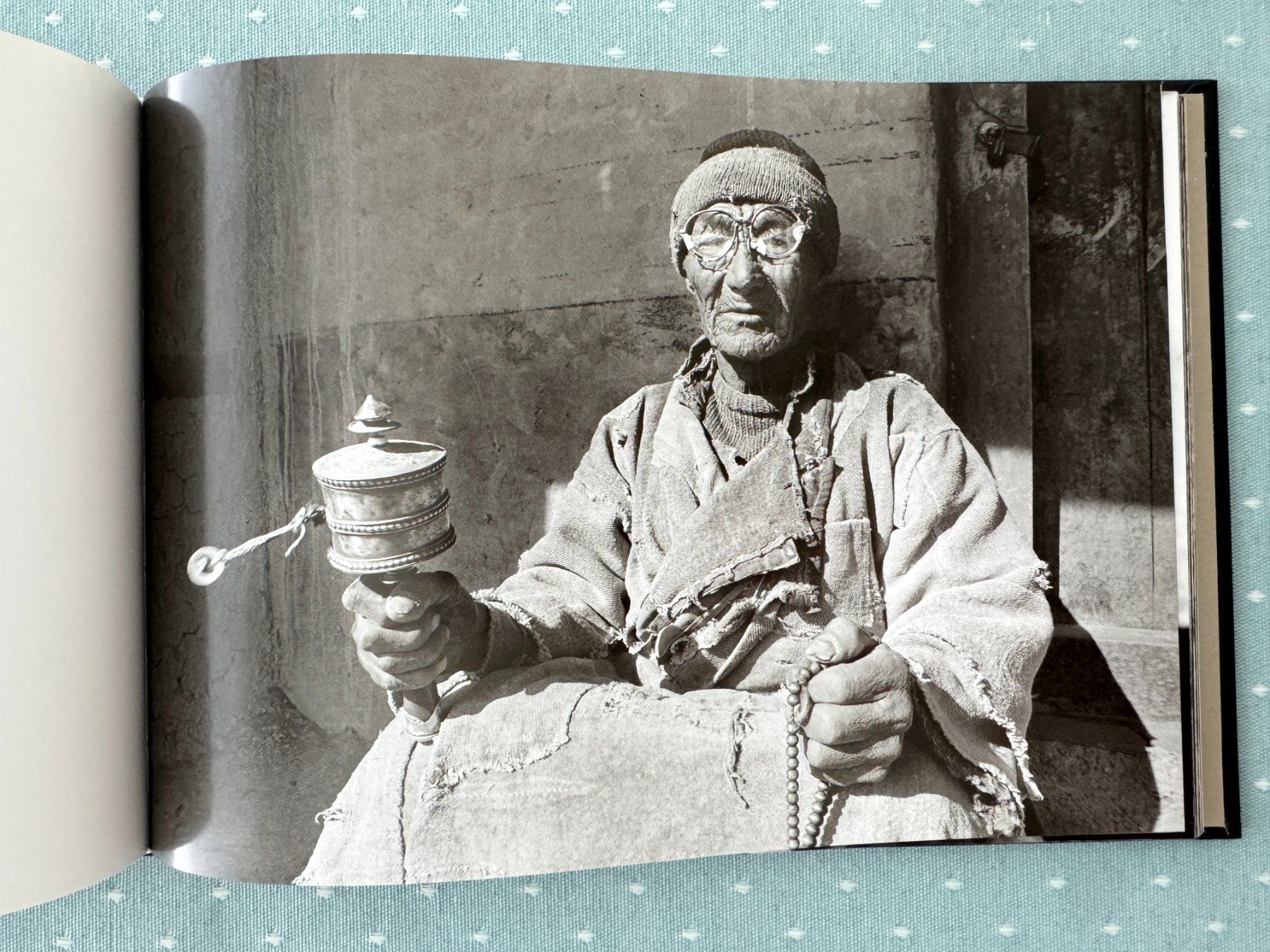 Libri: Fotobuch Dieter Glogowski - Buddhistische Ansichten – Usato da Bachenbülach venduto da photomoments 2