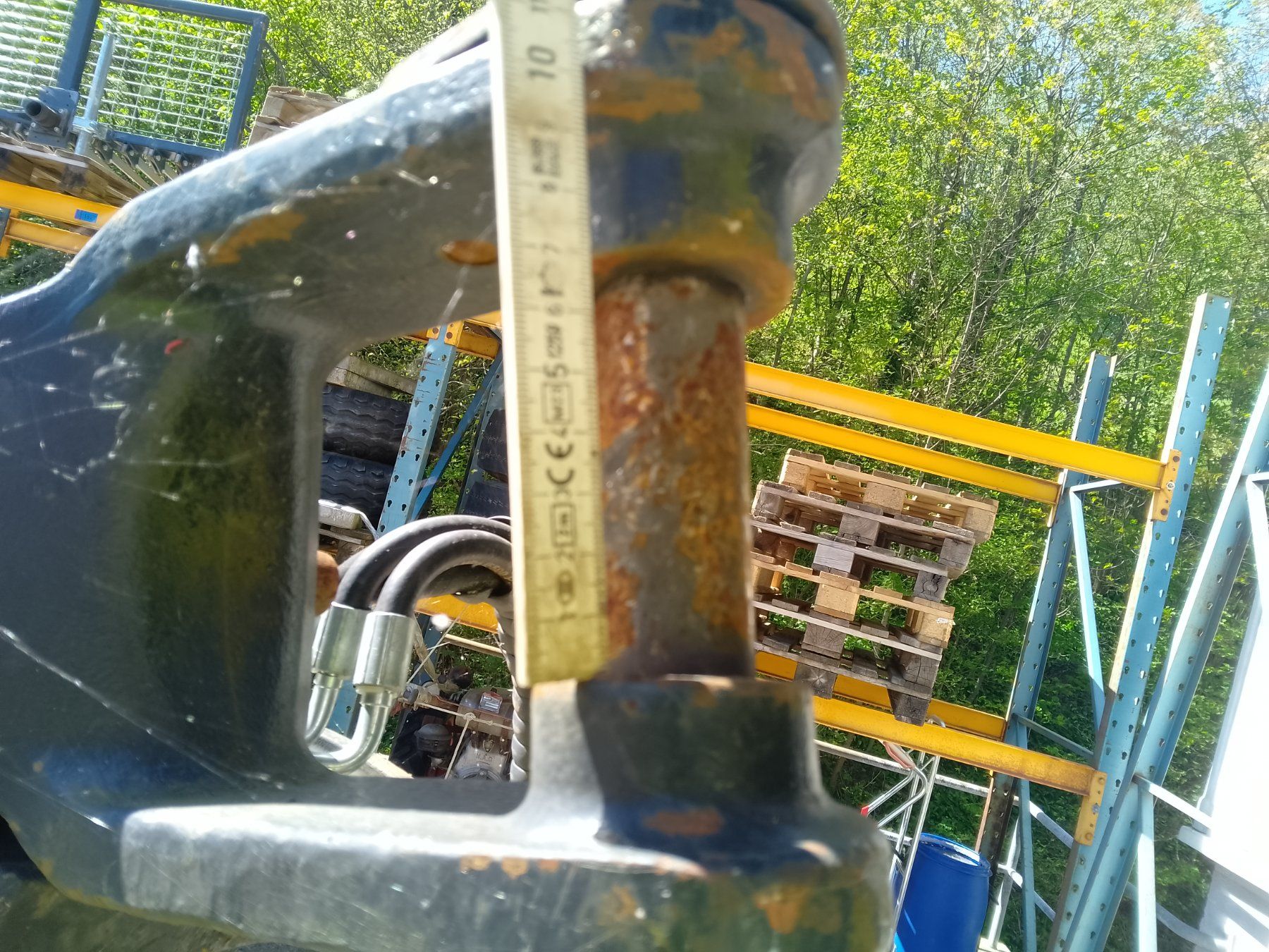 Greifer: HIAB Schalengreifer 300 liter – Gebraucht aus Oberägeri von Rigel5 2