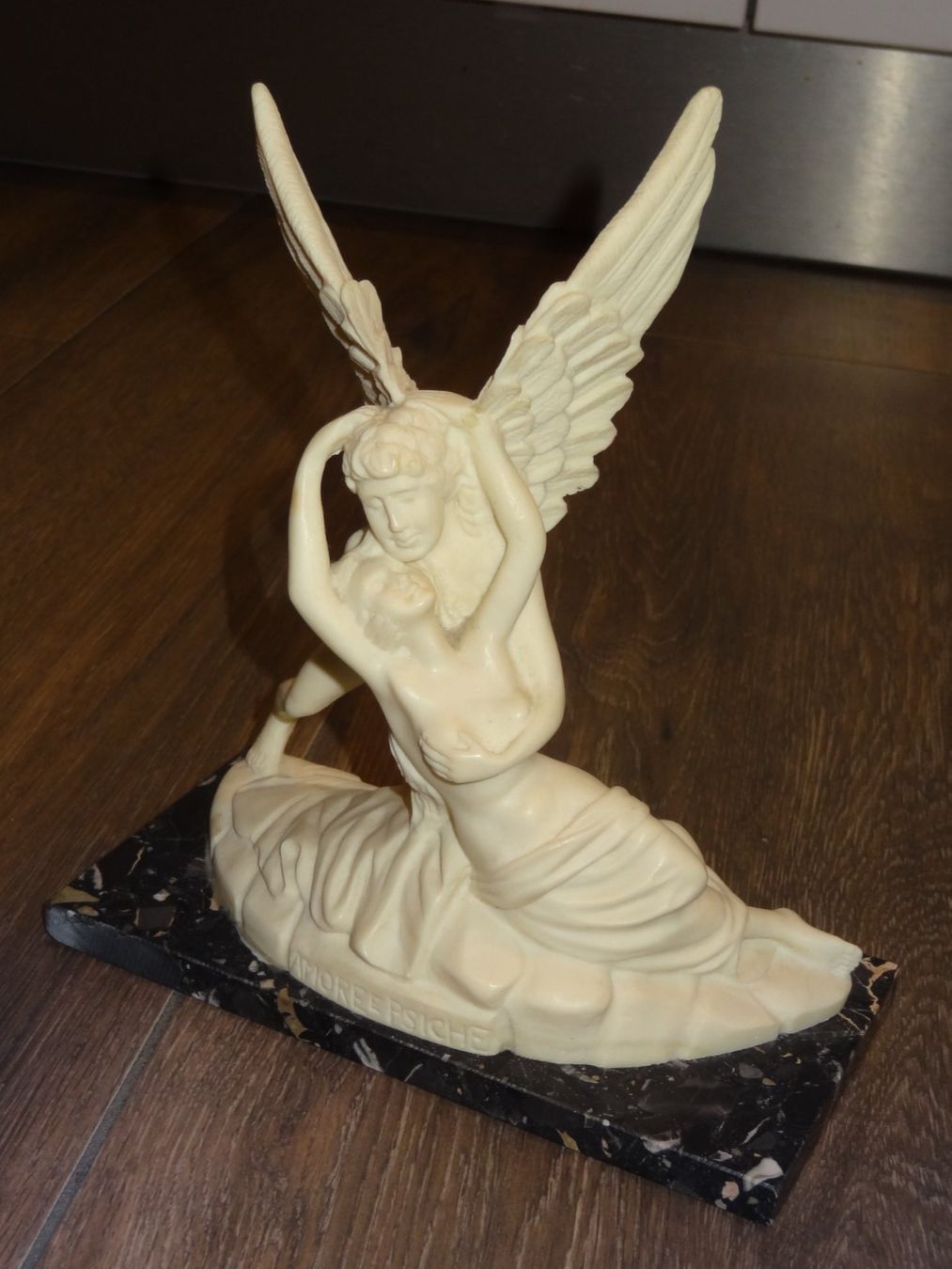 Sculptures & Statues: Statue Cupidon Psyché sur socle marbre – D'occasion à Satigny par salvatore73
