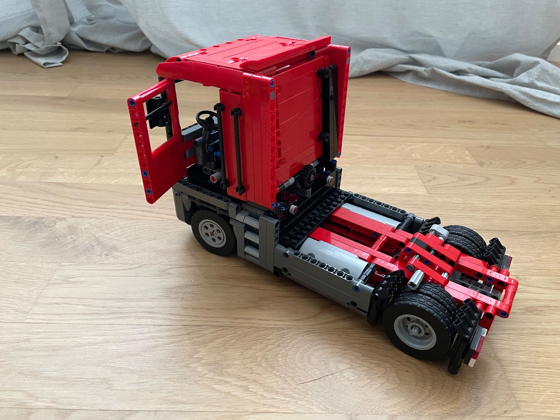 Lego Kit di costruzioni: Lego Technic - Renault Magnum 1990 – Nuovo (secondo la descrizione) da Salmsach venduto da ram82 1