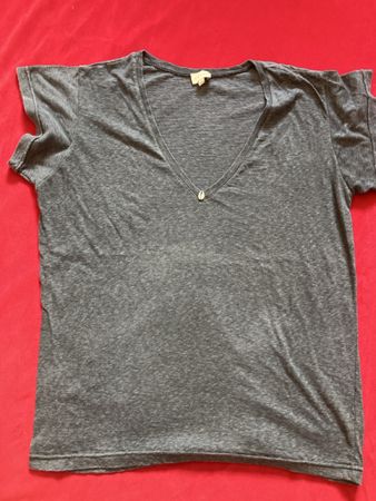 Damen T-Shirt grau ema fesse Grösse 2 guter Zustand