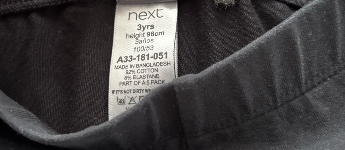 Next Calze & Collant: Schwarze Leggings von Next, Gr. 98 – Usato da Jegenstorf venduto da Annina0506 1