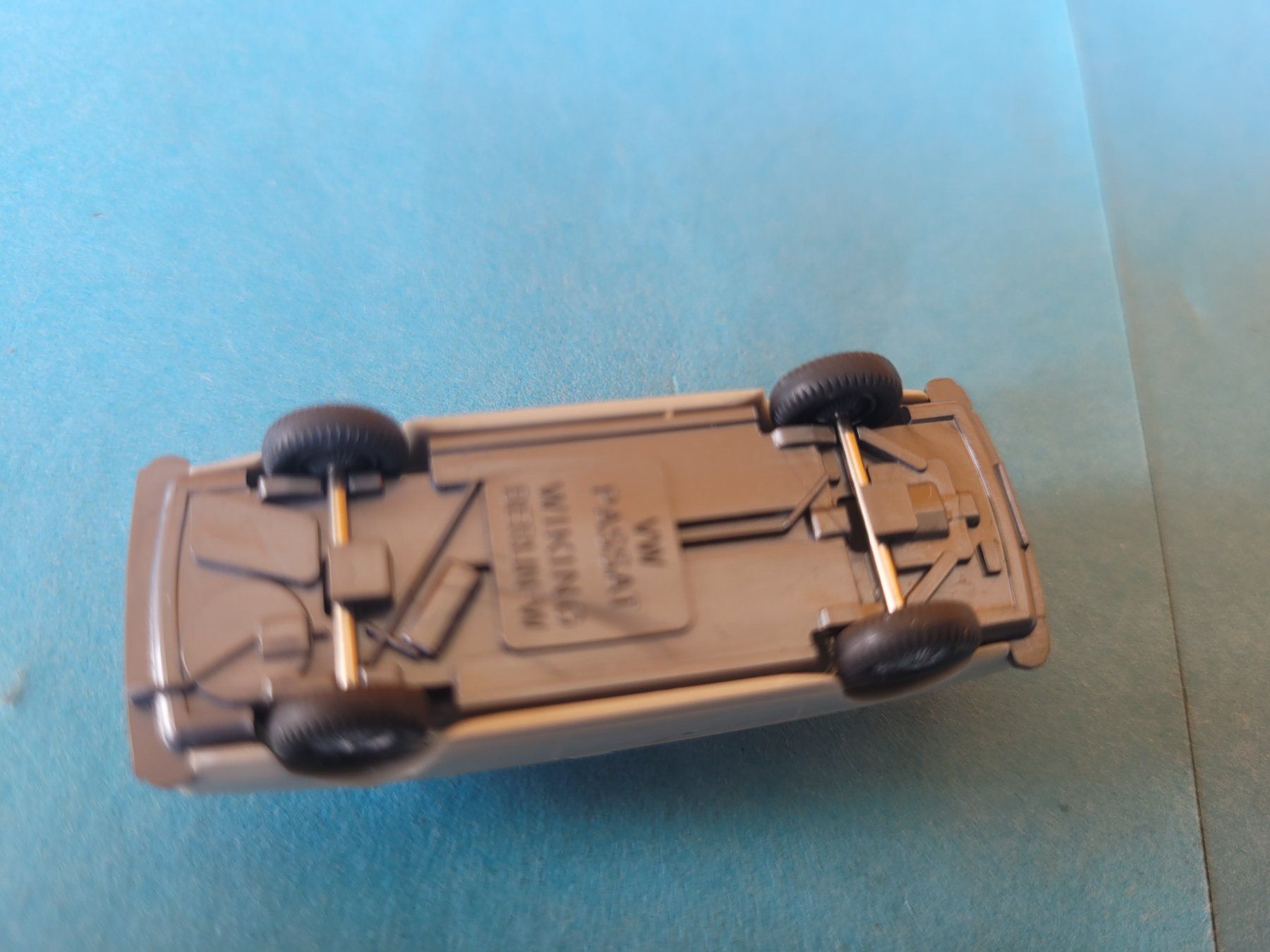 Volkswagen Modellini d'auto: VW Passat I 1:87 Wiking – Usato da Domdidier venduto da Bimbo57 9