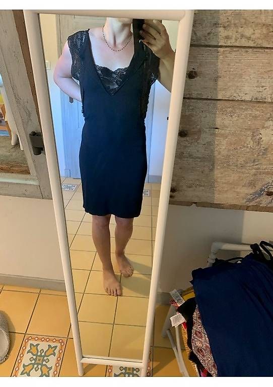 Kleider: Robe Valentino – Gebraucht aus Founex von vil_hyz2 1