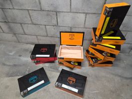 Zigarrenkisten 13 x CAMACHO No:2