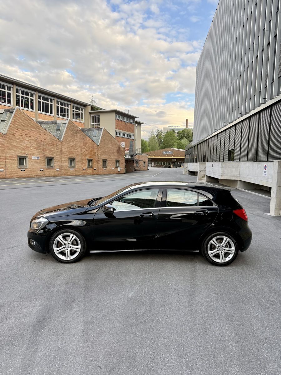 Mercedes-Benz Automobili: Mercedes A180 Automat – Usato da Herisau venduto da mai_7bck 7