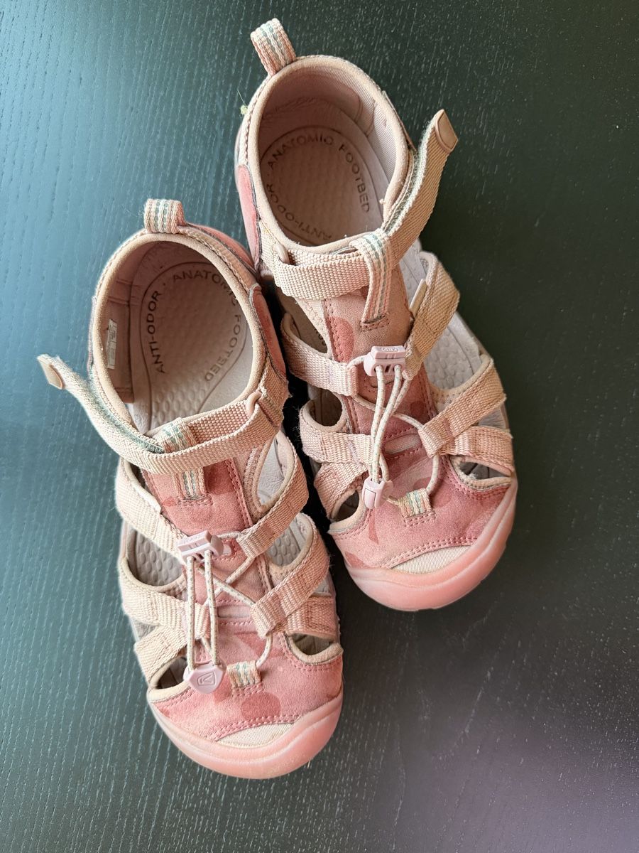 Keen Scarpe per ragazze: Keen Namuk Sandalen – Usato da Luzern venduto da vanessavv 1