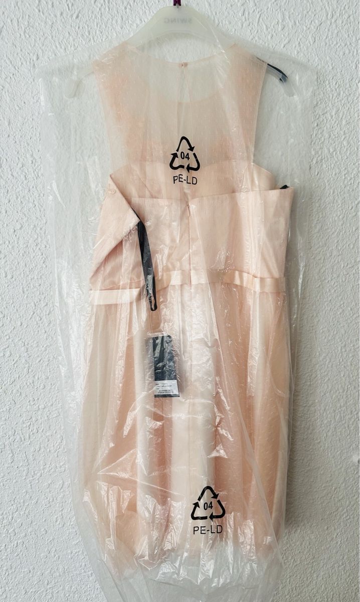 Vestiti: Dress kleid – Nuovo e nell'imballaggio originale da Recherswil venduto da yudy
