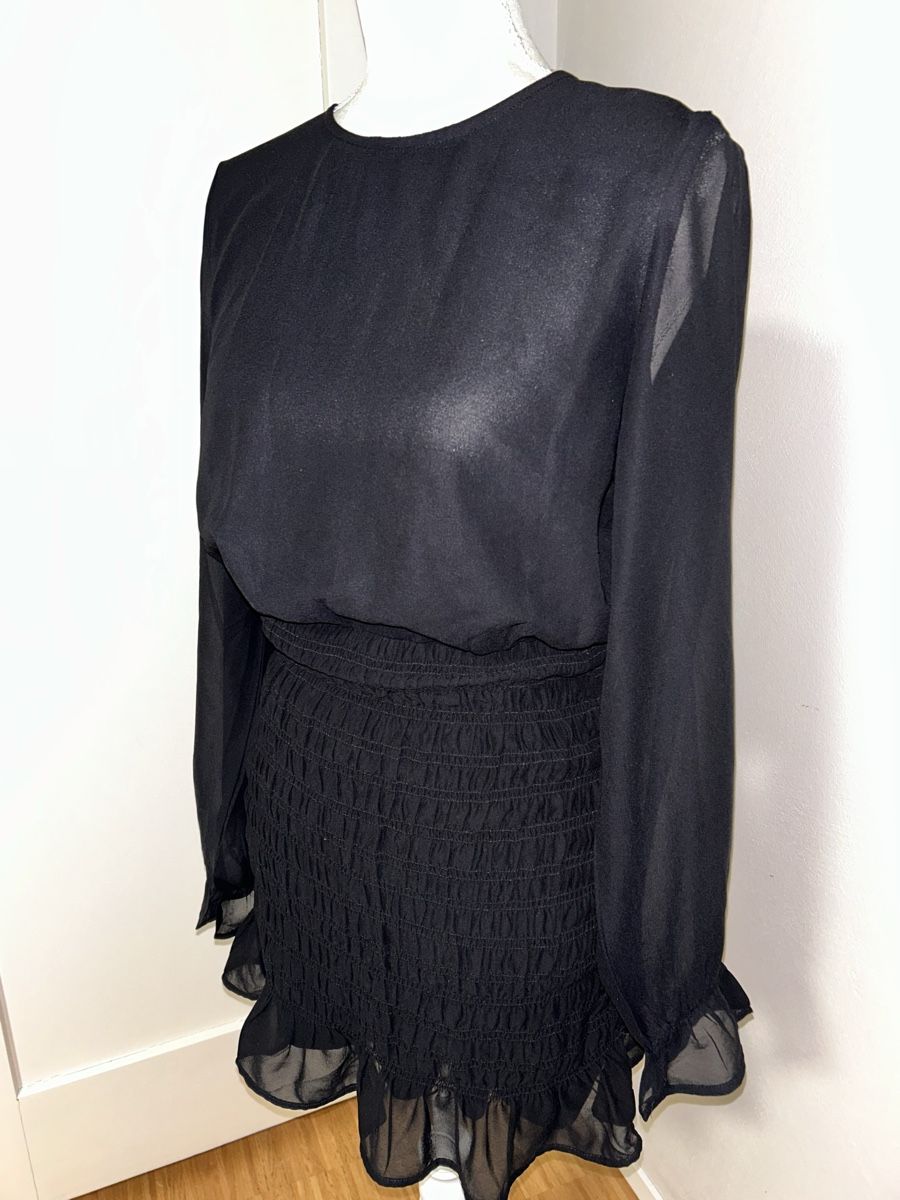Vestiti: Schickes Minikleid in Schwarz, Grösse M – Usato da Nebikon venduto da icon.vintage 1