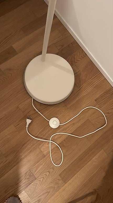 Lampade: Lampe – Usato da Gordola venduto da cts_ck2w 3