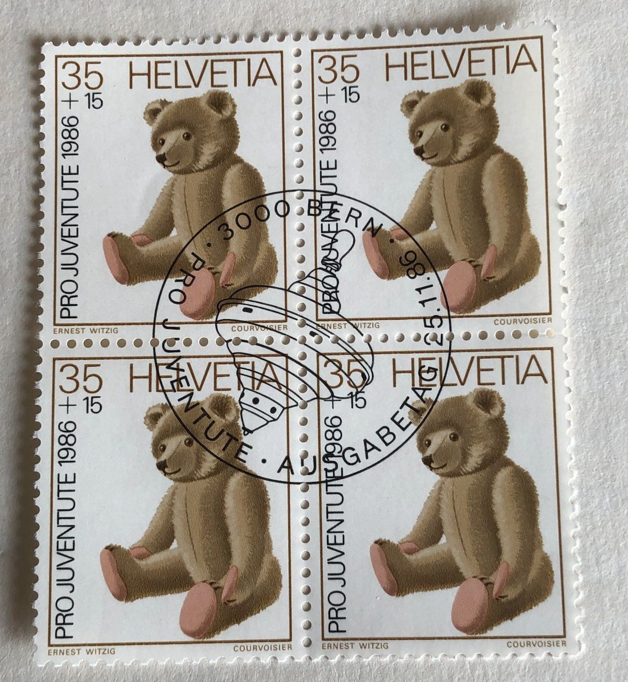 Tutti i francobolli: 4er Block Nr.J 298 mit Vollstempel Bern – Usato da Aarau venduto da Billa007