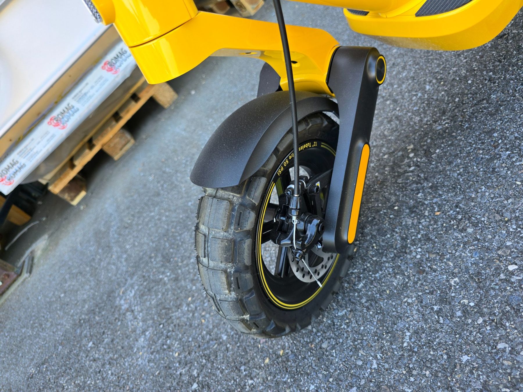 Xiaomi Kickboard: Xiaomi E-Scooter 6 Ultra Swiss Edition – Nuovo (secondo la descrizione) da Oberschrot venduto da cannihole 5