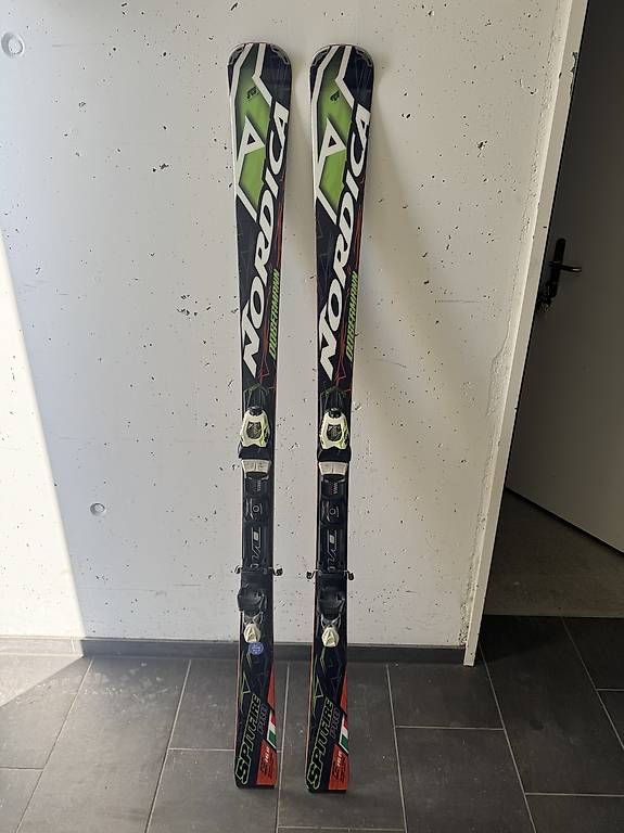 Nordica Sci: Nordica Dobermann – Usato da Wetzikon ZH venduto da GT-R 4