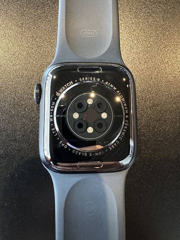 Smartwatch: Apple Watch Series 9 – D'occasion à Bellinzona par emaussia 3
