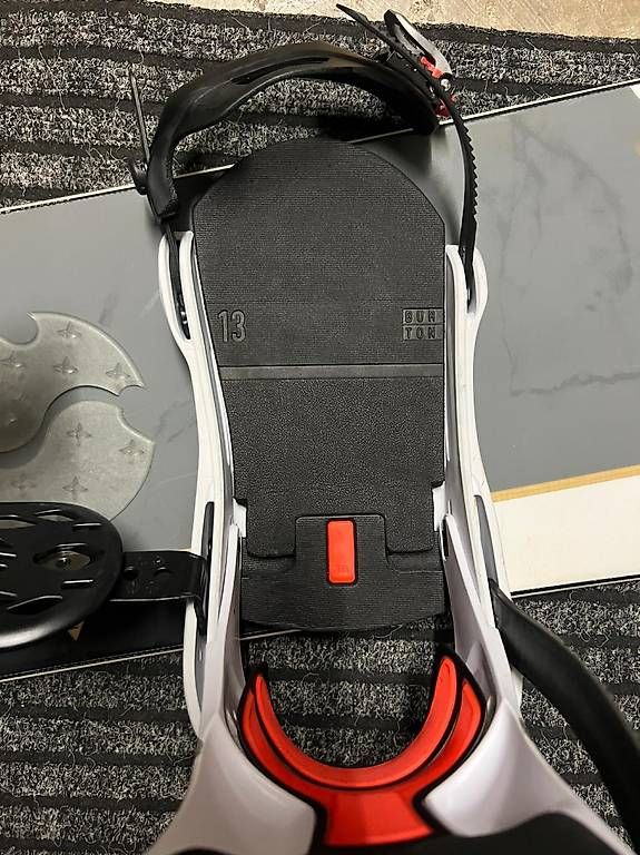 Board: Tavola snowboard + attacchi – Usato da massagno venduto da sof_fx2q 2