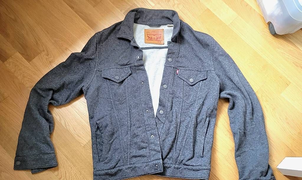 Jacken: LEVIS Baumwolle Jacke NEUWERTIG  – Gebraucht aus Luzern von SapientiaAeterna 3