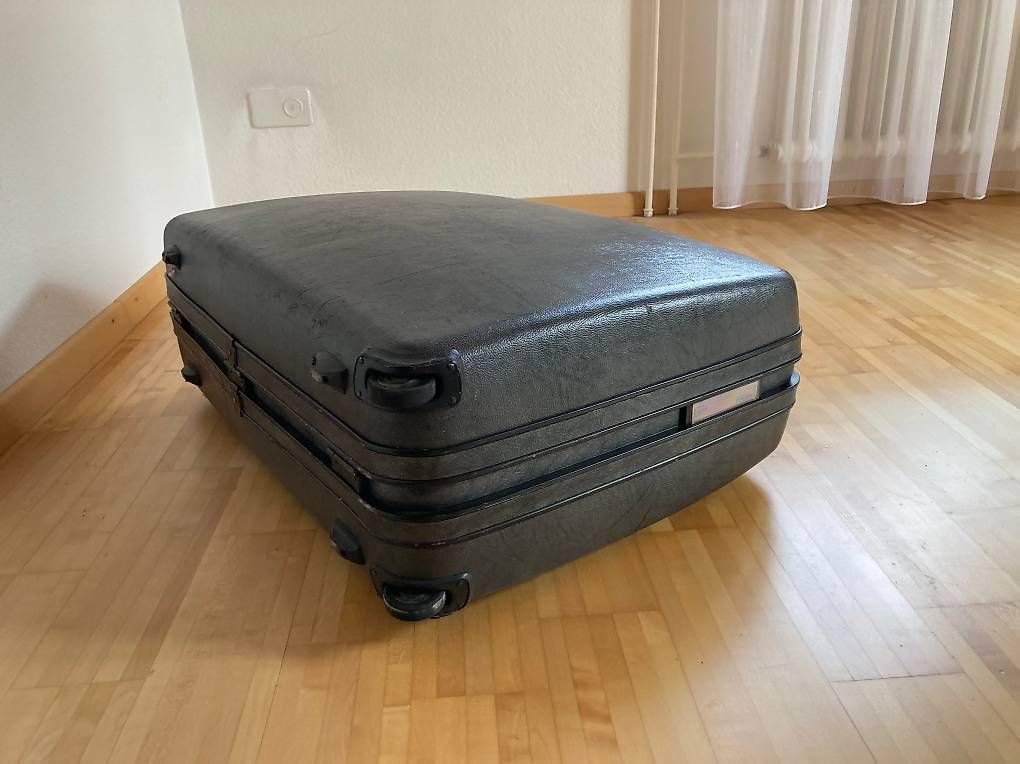 Samsonite Valises de voyage: Samsonite Hartschalenkoffer mit Rollen – D'occasion à Nürensdorf par rol_kg7r 1