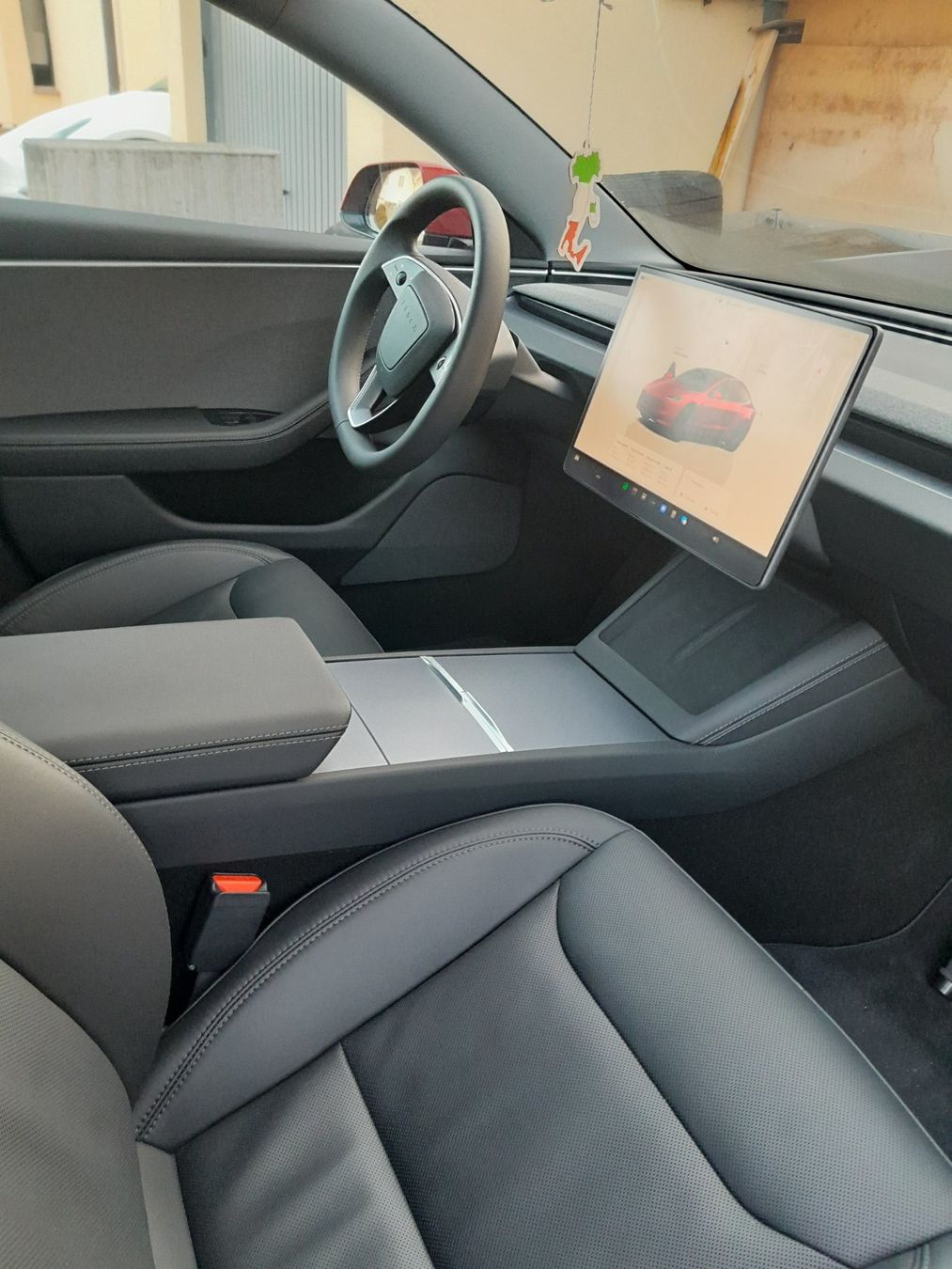 Tesla Automobili: Tesla Model 3 Propulsion Highland Rouge Version limitée – Nuovo (secondo la descrizione) da Schwarzsee venduto da lorenzo_di_martino 7