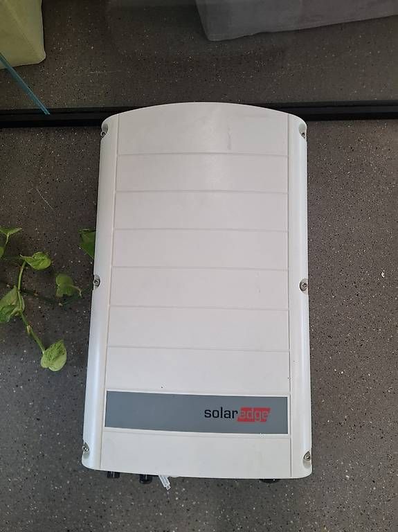 Inverter: Wechselrichter Solar Edge SE7k – Usato da Niederglatt ZH venduto da adr_vc9s