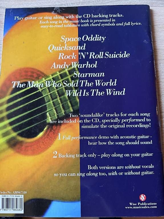 Libri: Partition/Tablature de guitare DAVID BOWIE  – Usato da Ste-Croix venduto da Kikkio 1
