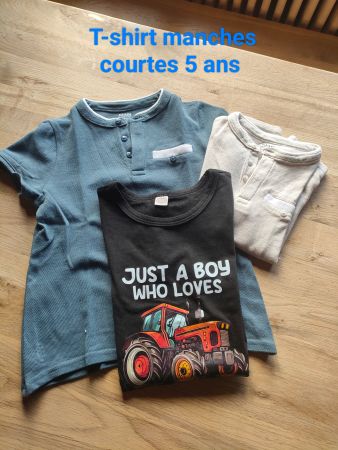 Lot de 3 T-shirts manches courtes garçon, taille 5 ans!