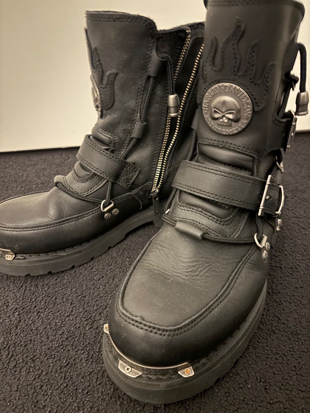 Harley-Davidson Herrenschuhe: Stiefel Harley Davidson – Gebraucht aus Jonschwil von Dr.MeganHunt 1