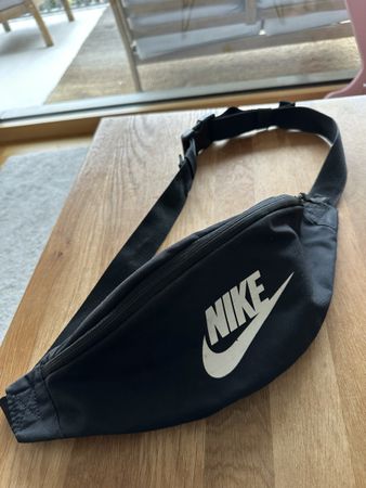 Nike Bauchtasche schwarz