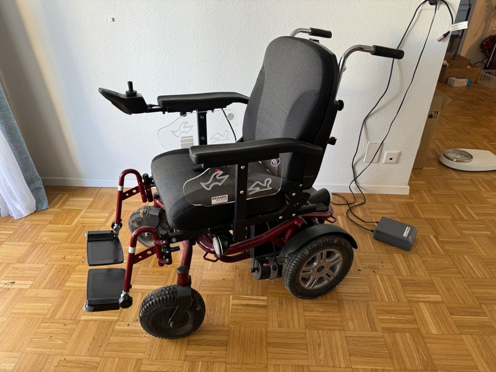 Elektrorollstuhl Gebraucht Zu Verschenkennull