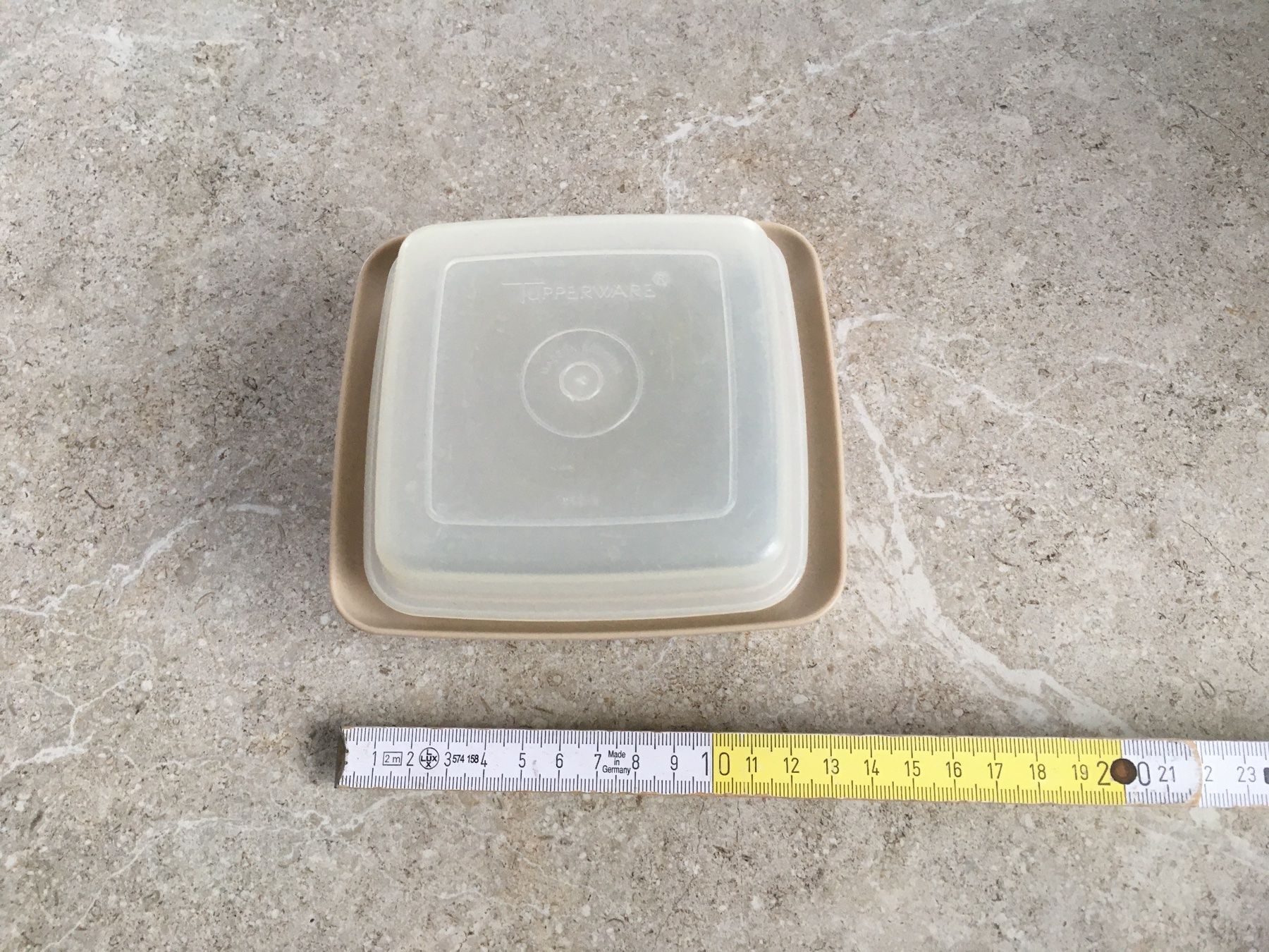 Tupperware Recipients et similaires: Tupperware Dose – D'occasion à Gächlingen par Tara_devi