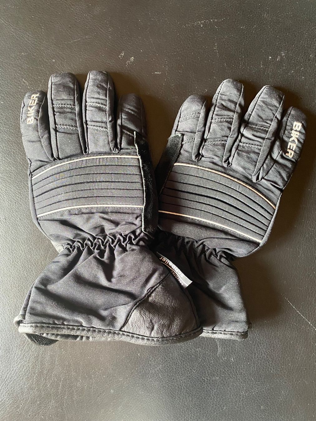 Guanti & manicotti: Motorradhandschuhe – Usato da Hinwil venduto da cat_n9sx