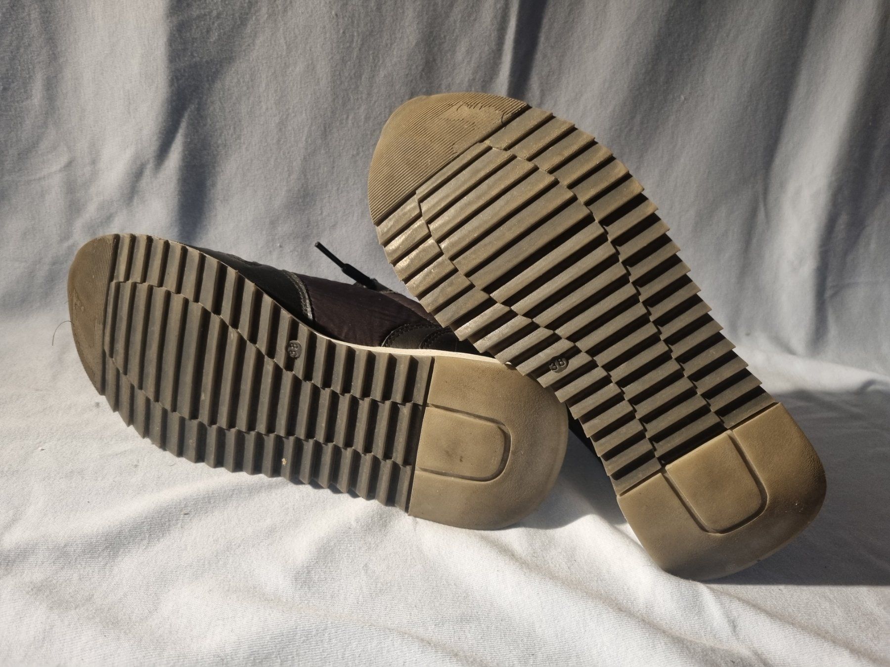Scarpe da donna: Cetti Sneaker, Grösse 38, selten getragen – Usato da Willisau venduto da Hilbrand-Handel 3
