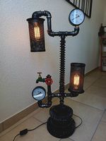 Lampe sur pied style industriel mécanique