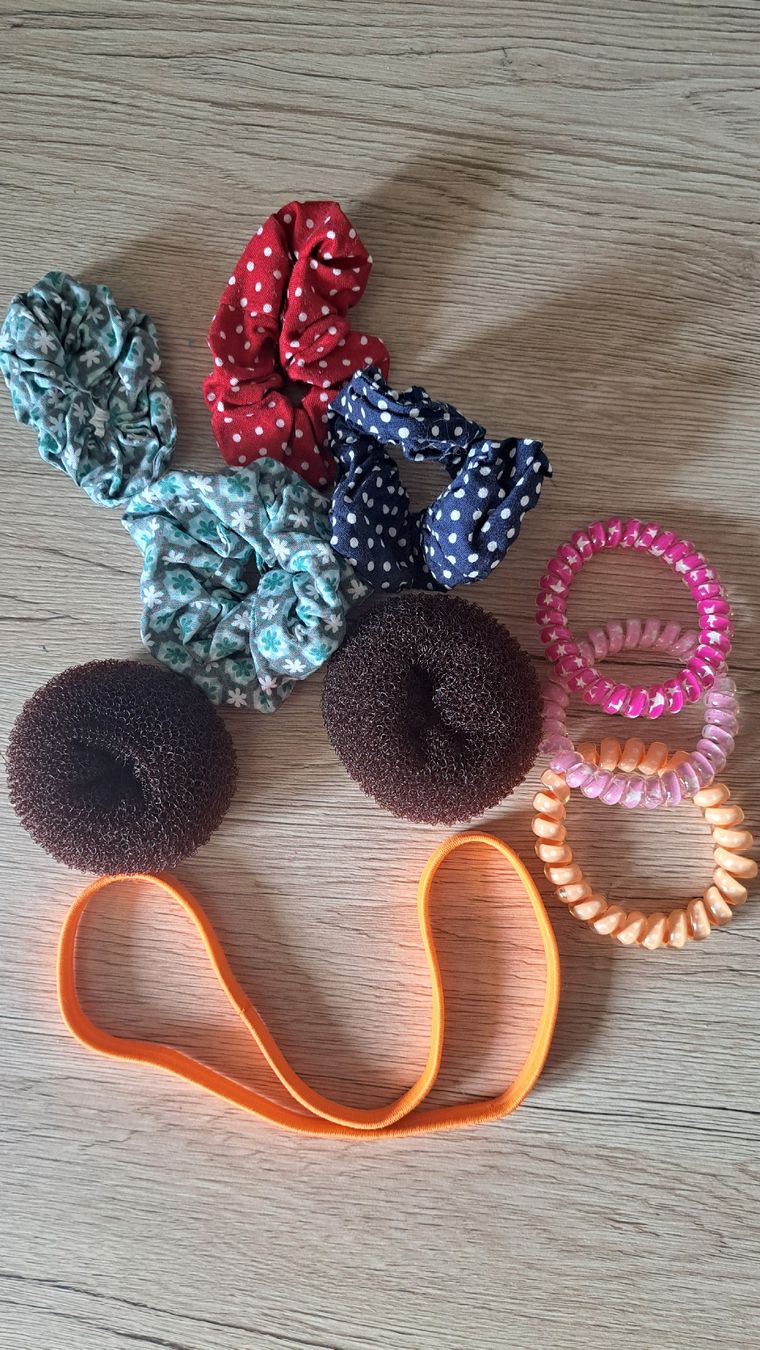 Accessori per capelli: Diverser Haarschmuck – Usato da Schaffhausen venduto da xJuliax