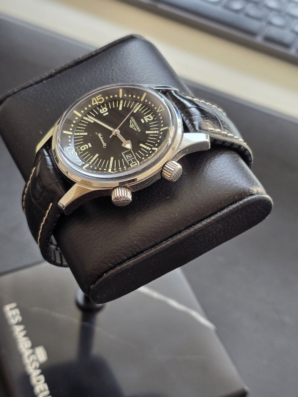 Longines Montres: Longines Legend Diver 42mm – Neuf (Voir description) à Zürich par Fash1on 1